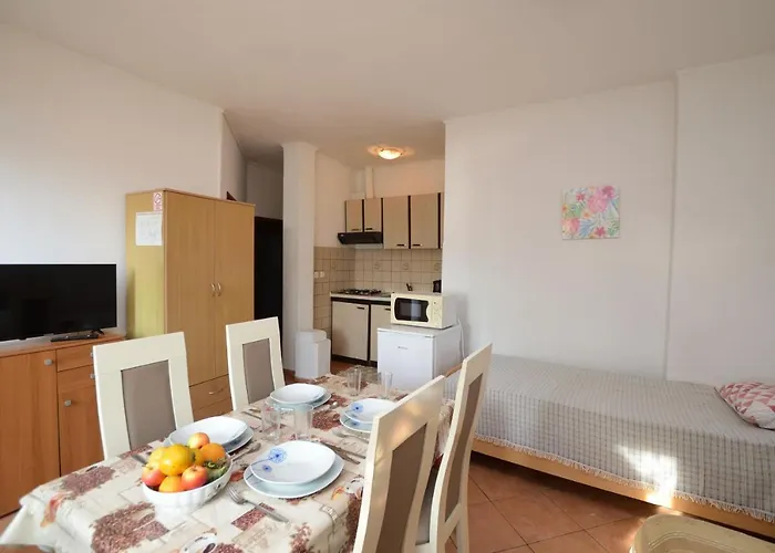 Vladislav Опатия